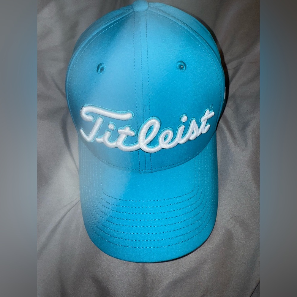 Titleist hat